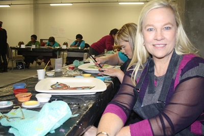 'Mamas' make jewellery and fine handwork