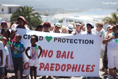 Plett against bail for paedophiles