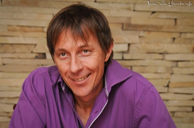 Groot name by Herold Landboufees