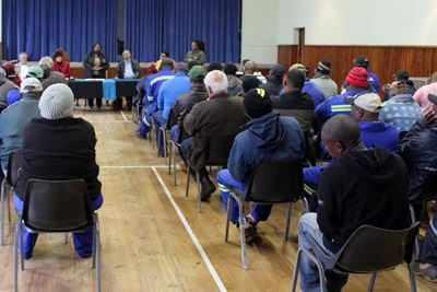 Knysna Mayor goes on roadshow