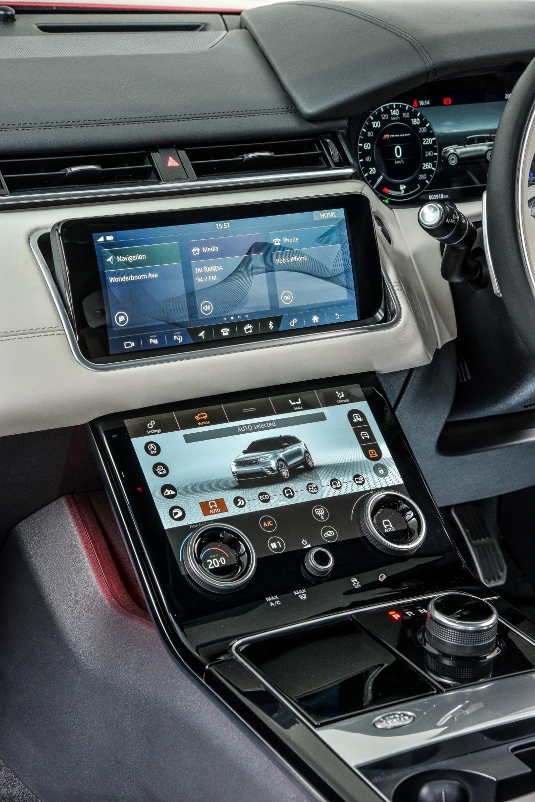 New Range Rover Velar | Graaff-Reinet Advertiser