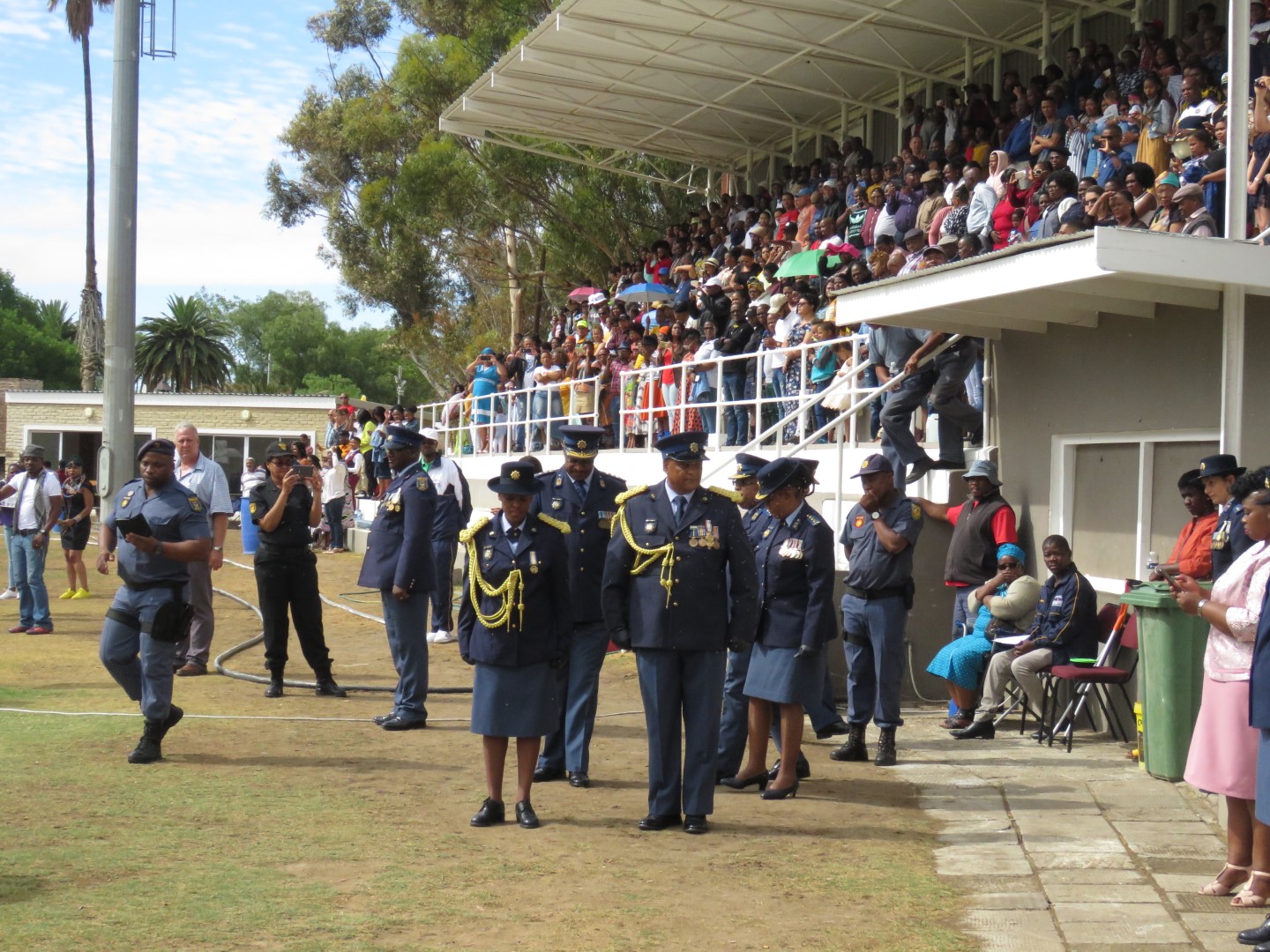 Police passing out parade | Graaff-Reinet Advertiser