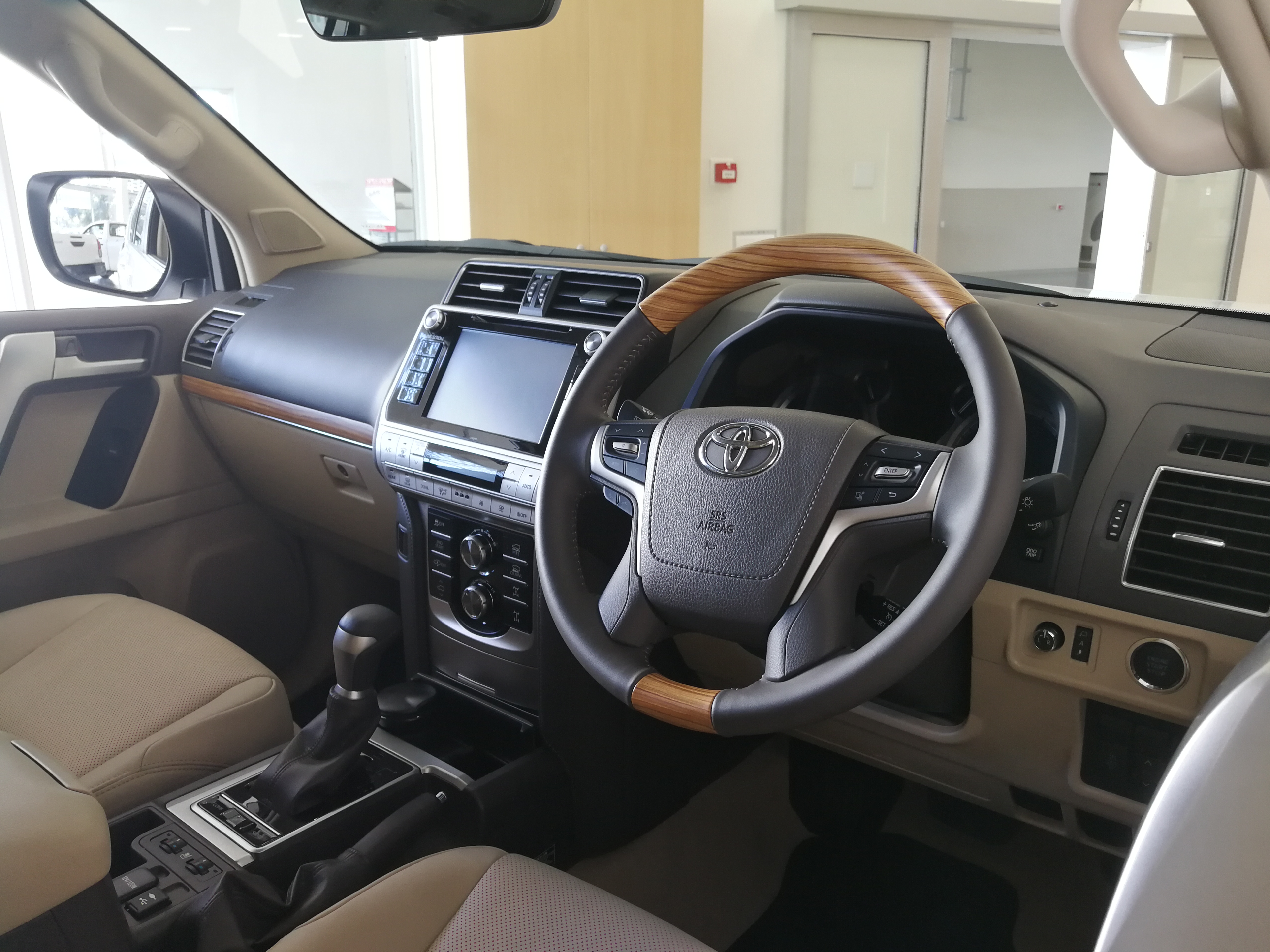 Halfway Toyota | Pick of the Week | Land Cruiser PRADO | Mossel Bay ...