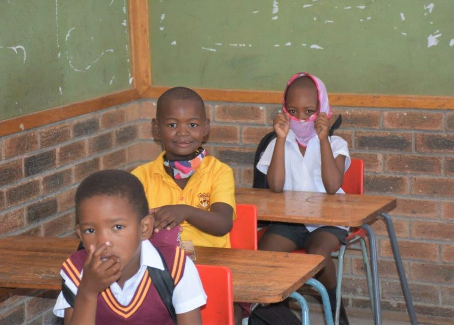 Grade 1's first day at Bongolethu Primary Oudtshoorn Courant
