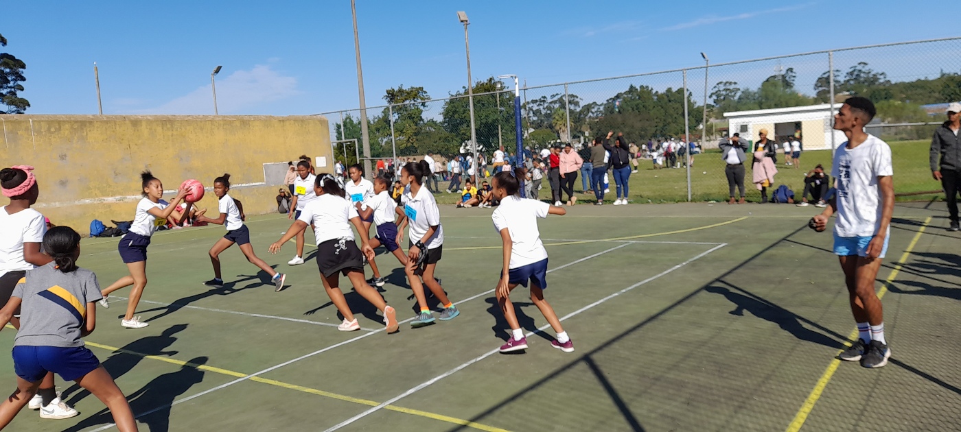 De Waalville Primêre Skool hou sportdag | Suid-Kaap Forum