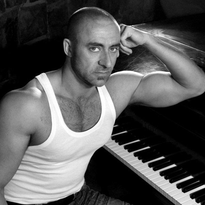 Rocco to rock Georgians