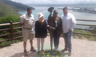 Statue at Heads a new 'selfie spot'