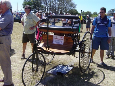 1886 Benz by George Oumotorskou