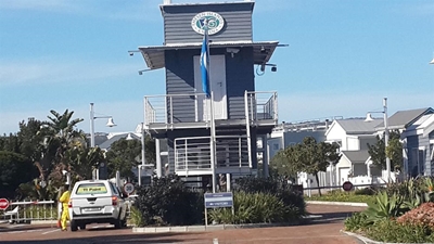 Break-in at Thesen Islands home