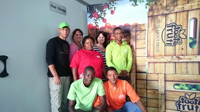 Tooti Fruti-span lewer top diens en gehalte
