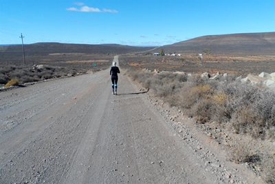 Vrou draf 720km deur Karoo