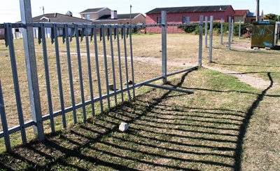 DA: Dringende mosie oor vandalisme