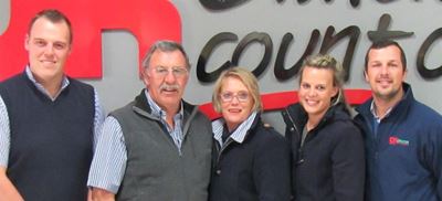 Plaaslike winkel ding mee vir top prys
