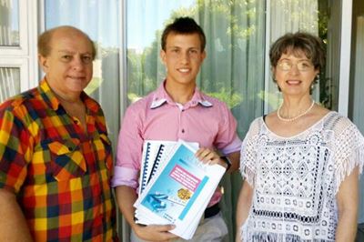 Justin is 'n meester op die klawerbord