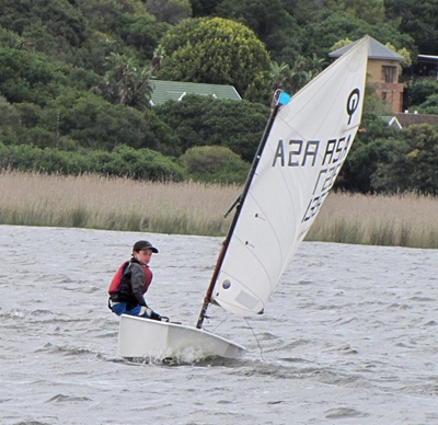 Sailing on Island Lake
