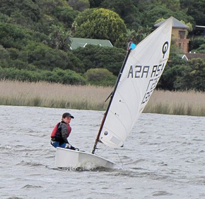 Sailing on Island Lake