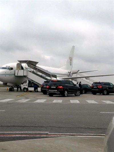 Zuma jets into George