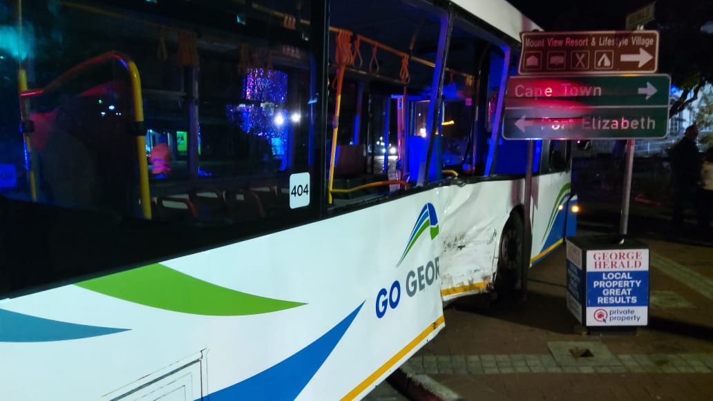 Accident on cnr York & Hibernia Streets Herald