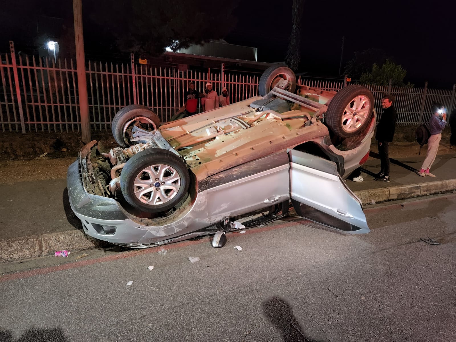 Ongeluk by kruising Oudtshoorn Courant