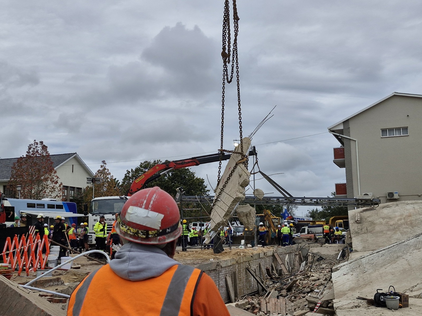 Update: Building collapse | 1 body retrieved | George Herald